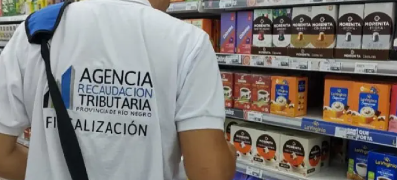 Defensa del Consumidor detectó productos vencidos en supermercados